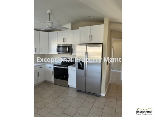 Photo - 2x2 Duplex with Garage! Available Now! Own... House