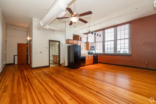 1 BR, 1BA - 768SF - Family Room - The Flats 324
