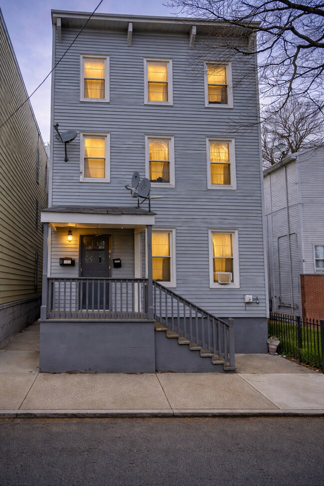 Building Photo - 61 Brenner St