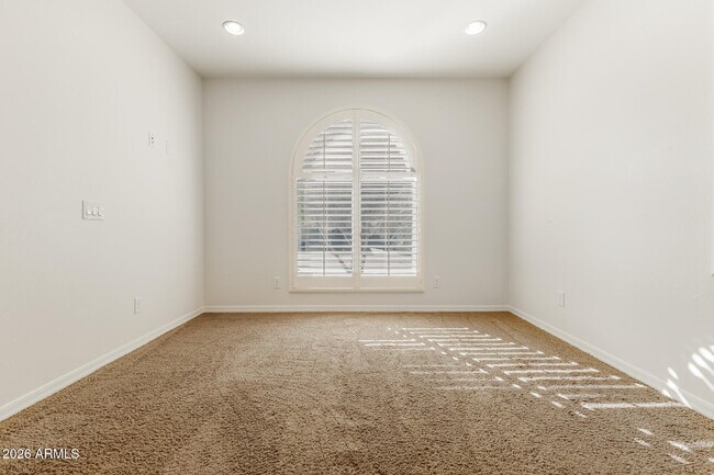 Foto del edificio - 5429 S Luiseno Blvd