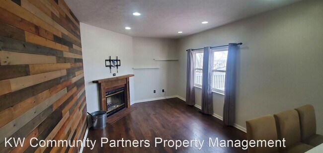 Building Photo - 4 br, 3 bath House - 2366 Vantage Point Court