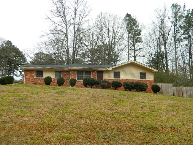 Building Photo - 1007 Cone Rd
