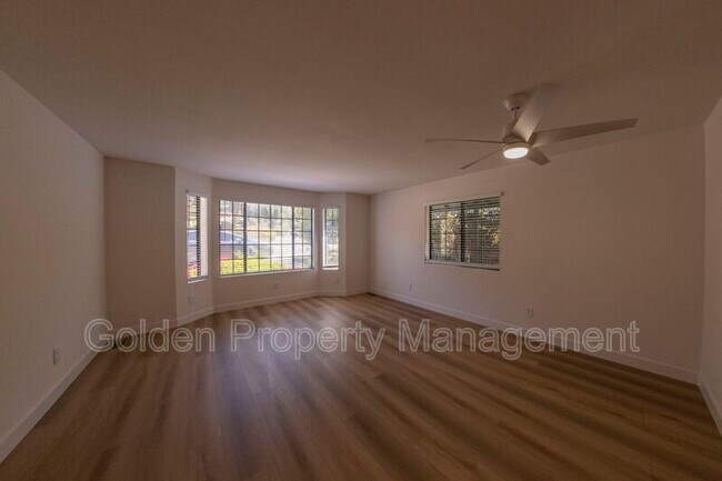 Building Photo - 4454 Upland St