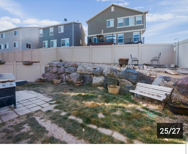 Foto del edificio - 269 W Willow Creek Dr