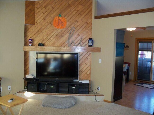 Building Photo - 4 bedroom in Billings MT 59101