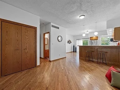 Building Photo - 515 Potter St