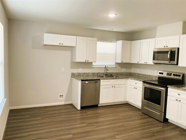 Foto del edificio - 8146 Jeffery St