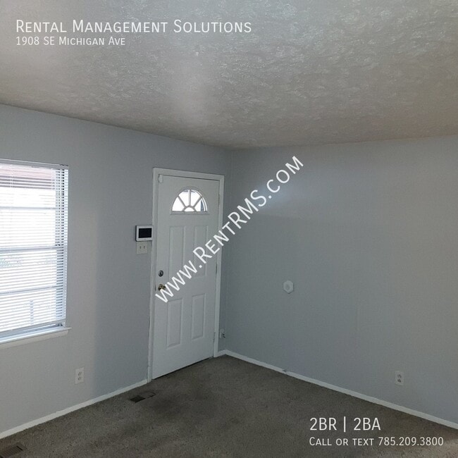 Foto del edificio - 1908 SE Michigan Ave