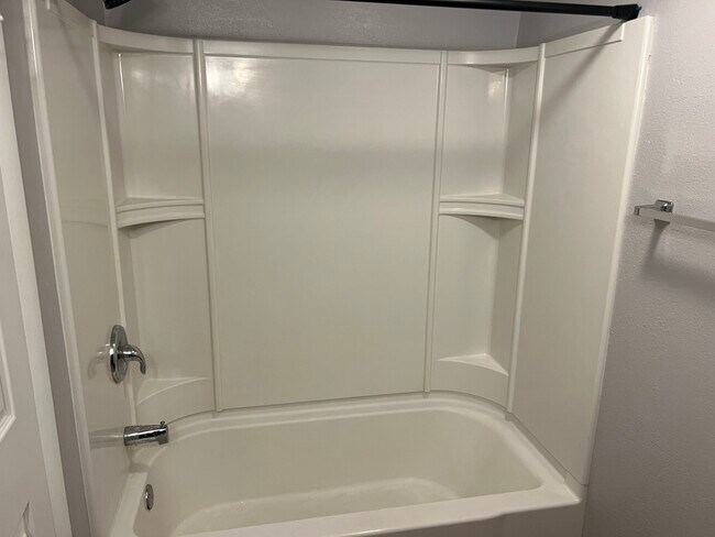 Foto del edificio - Monarch Crest