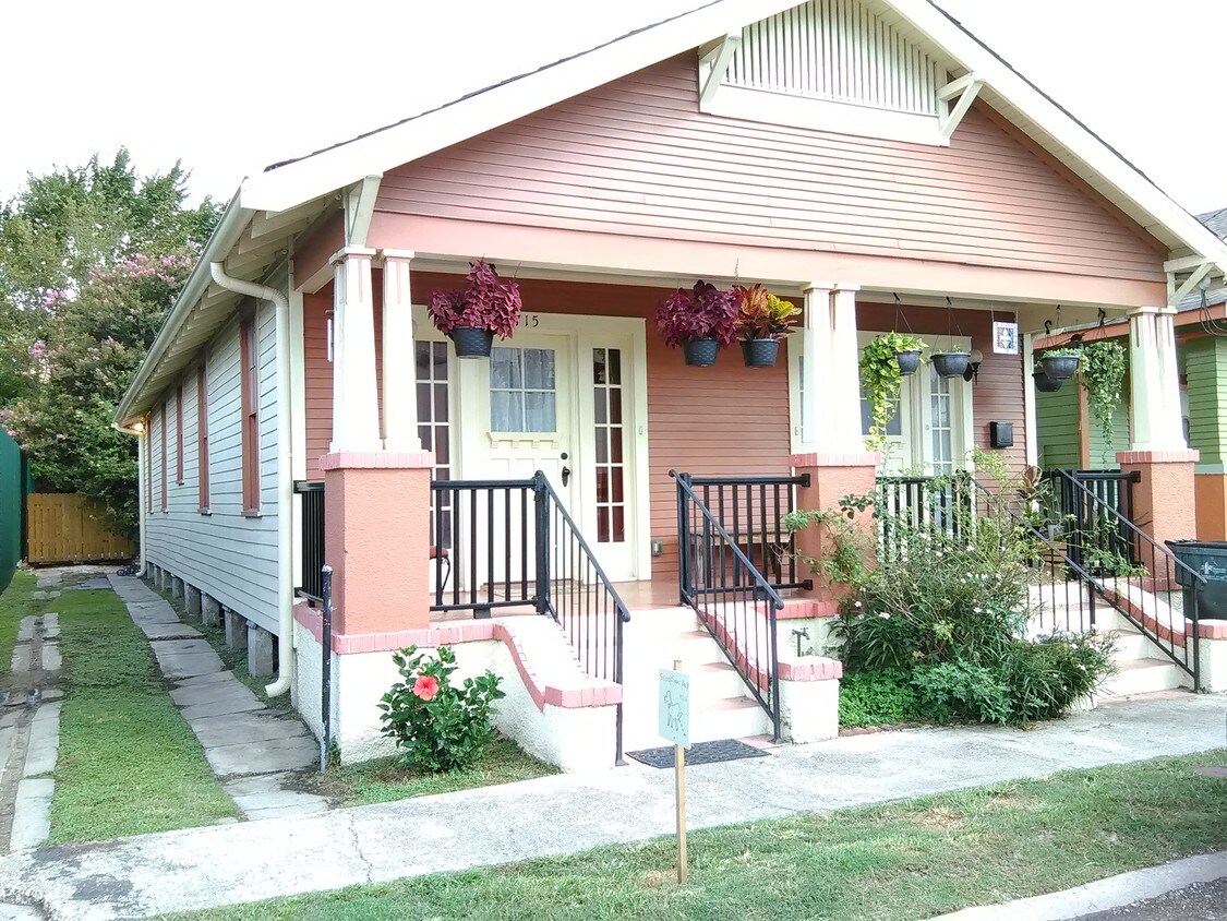 713 S Solomon St, New Orleans, LA 70119 Apartments in New Orleans, LA