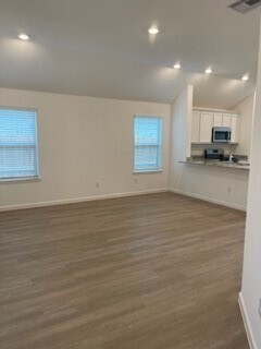 Foto del edificio - 7110 Darting Plover Wy