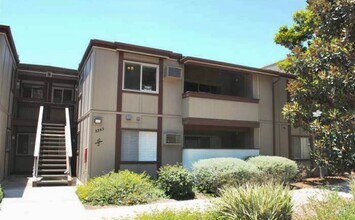 Building Photo - 5543 Adobe Falls Rd