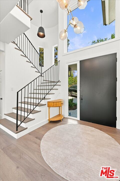 Building Photo - 1027 Ravoli Dr