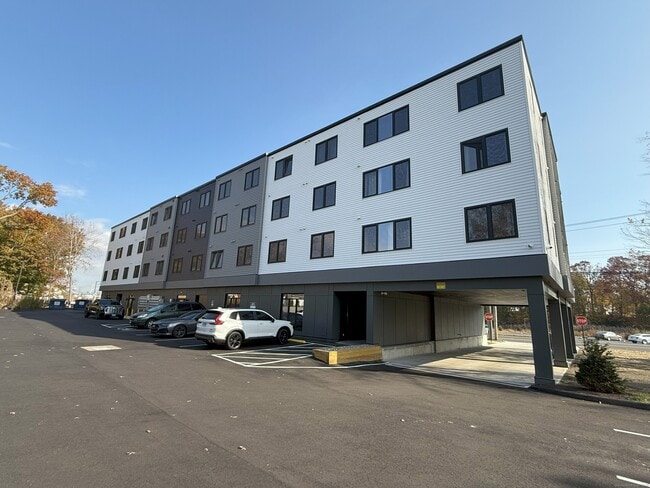 Building Photo - 211 Ferry Blvd