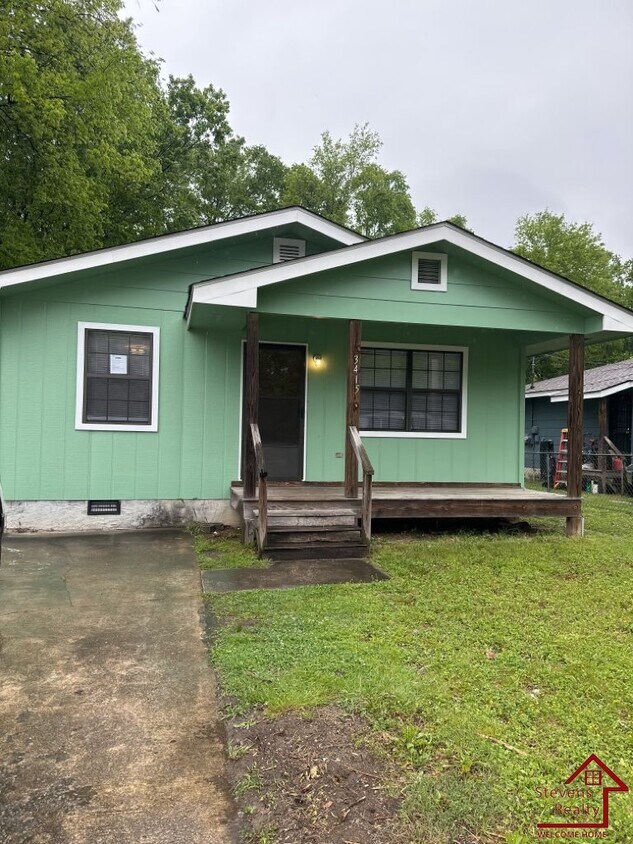 Primary Photo - 3415 4th Ave