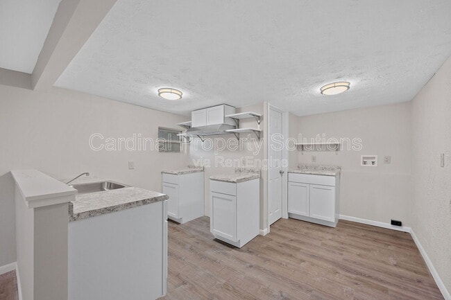 Foto del edificio - 2520 Grand Blvd