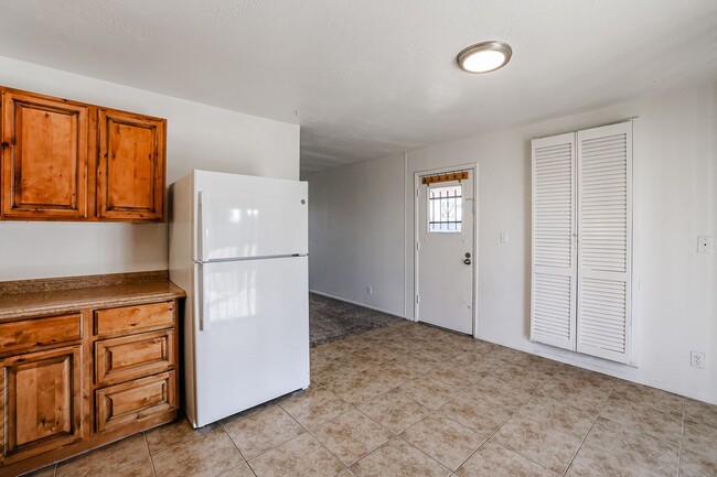 Foto del edificio - Value priced property in Central Peoria!