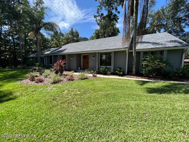 Building Photo - 152 Water Oak Dr