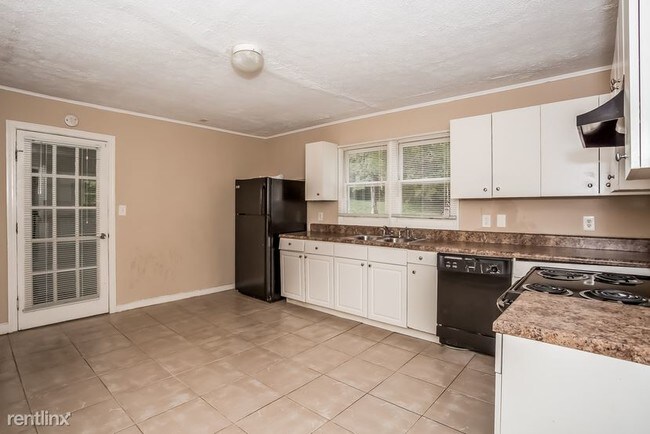 Foto del edificio - 3 br, 1 bath House - 4497 Klondike Rd