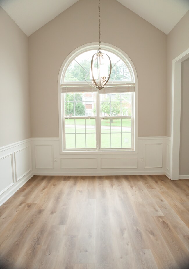 Building Photo - 4529 Garden City Dr