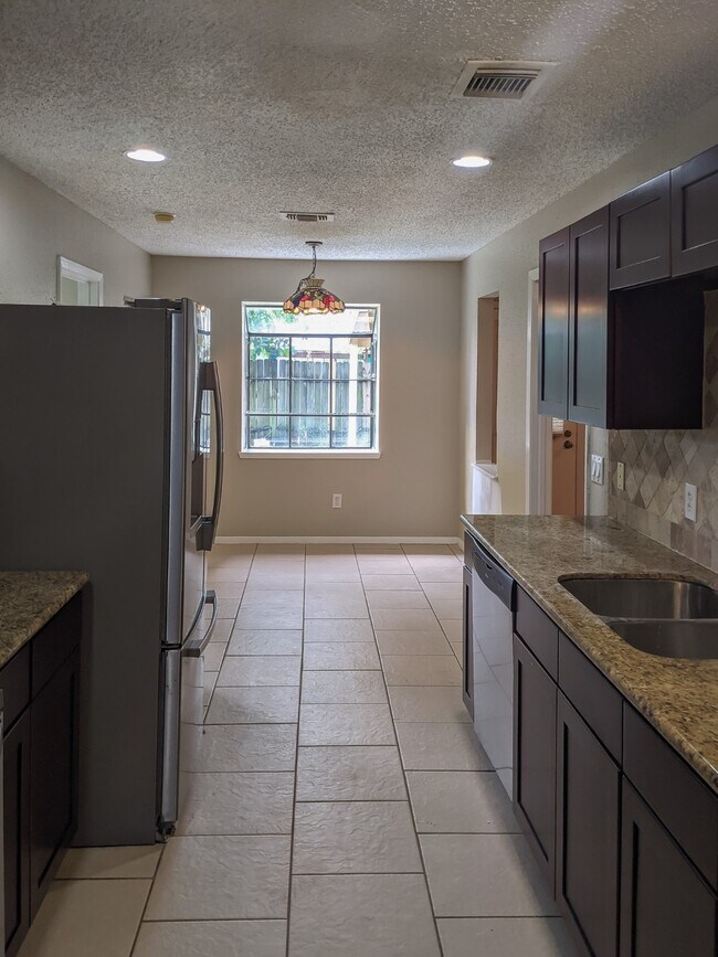 Foto del edificio - 17903 Glenpatti Dr