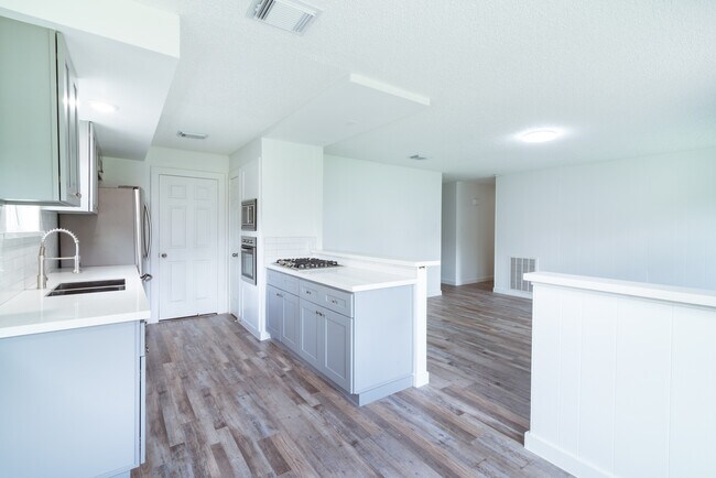 Foto del edificio - 15910 Plagens Ln