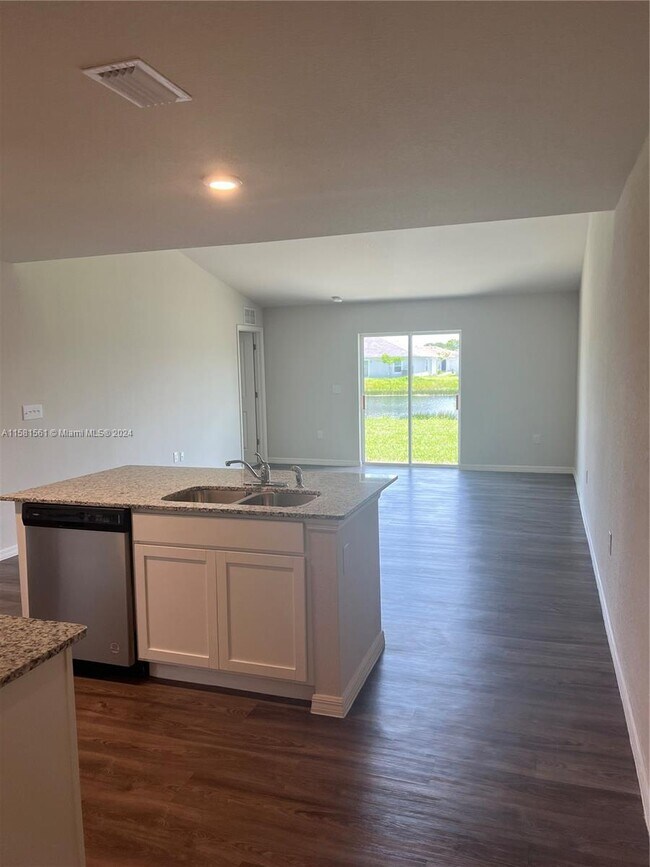 Building Photo - 9084 Aegean Cir