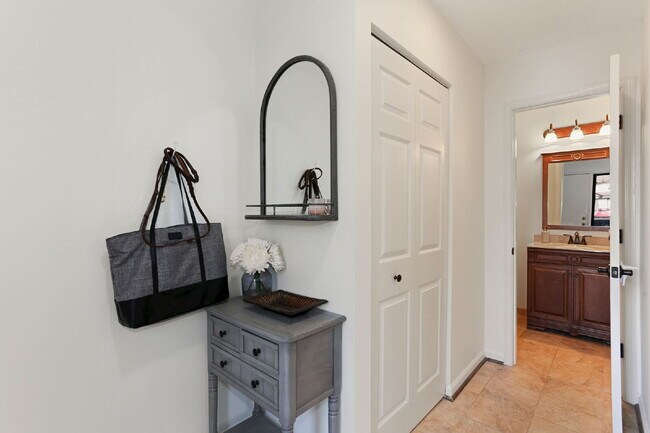 Foto del edificio - Welcome Home!