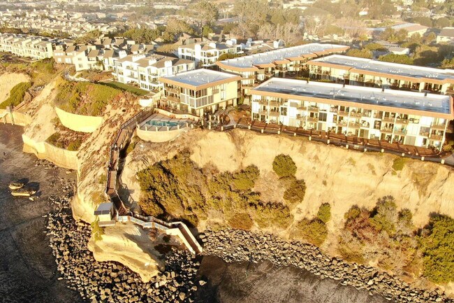 Foto del edificio - 190 Del Mar Shores Terrace