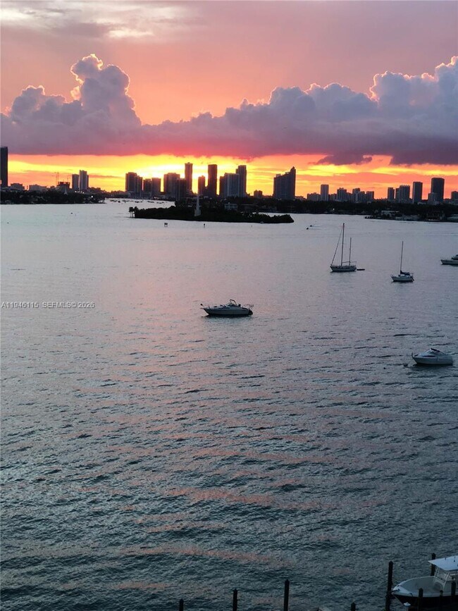 Building Photo - 1200 West Ave