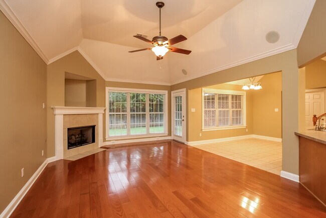 Building Photo - 5245 Charlotte Oak Cove