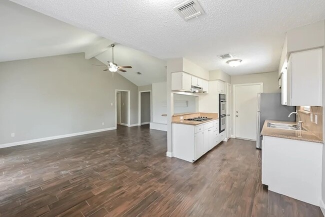 Foto del edificio - 11123 Kirwin Ln