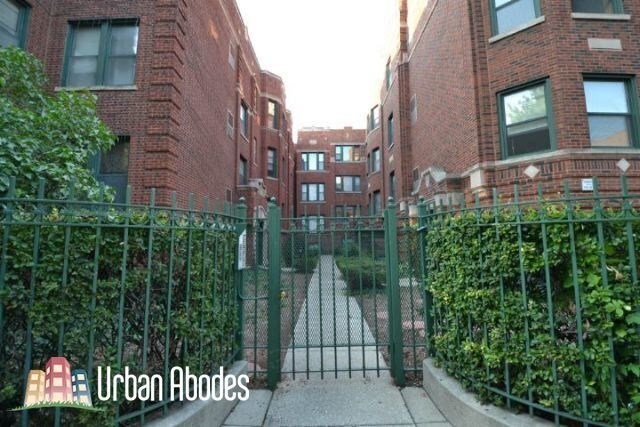 Primary Photo - 632 W Patterson Ave