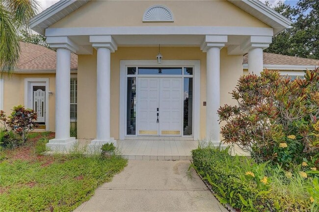 Building Photo - 2208 Hampstead Ct