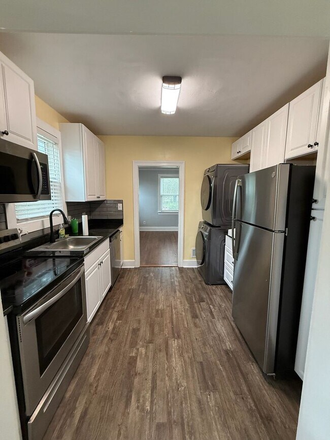 Foto del edificio - Charming Updated 2br/2ba Home in a Great Location!