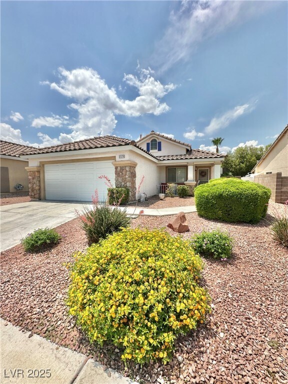 Foto del edificio - 3329 N Hidden Ridge St
