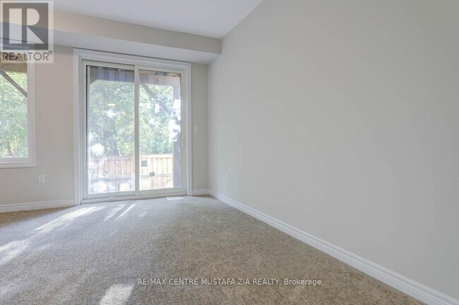 Building Photo - 26 Folcroft St