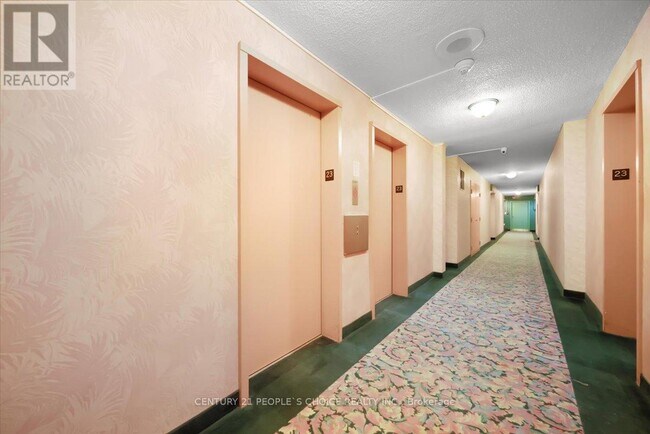 Building Photo - 3151 Bridletowne Cir