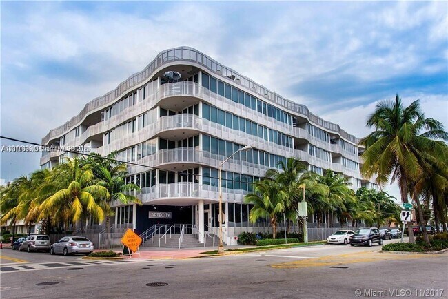 Foto del edificio - 2100 Park Ave