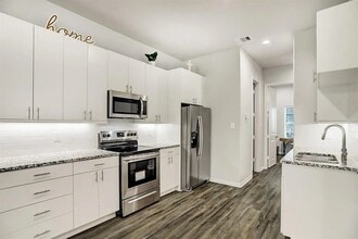 Building Photo - 4906 Paradigm Ln