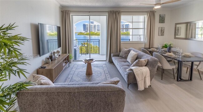 Foto del edificio - 3255 NE 184th St