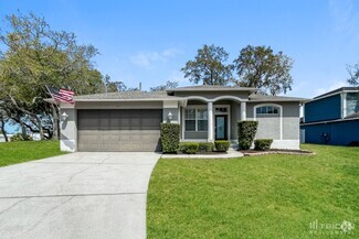 Building Photo - 601 Cypress Park Ave