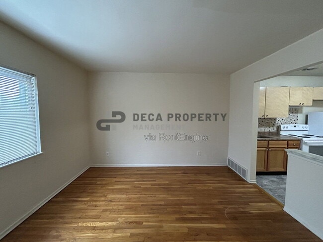 Building Photo - 5252 Bischoff Ave