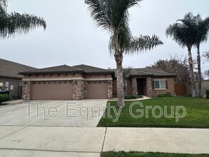 Building Photo - 5235 W Nellis Ct