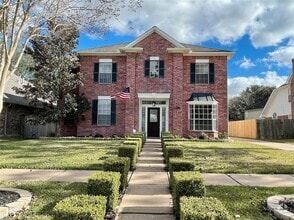 Building Photo - 1210 Green Knoll Dr