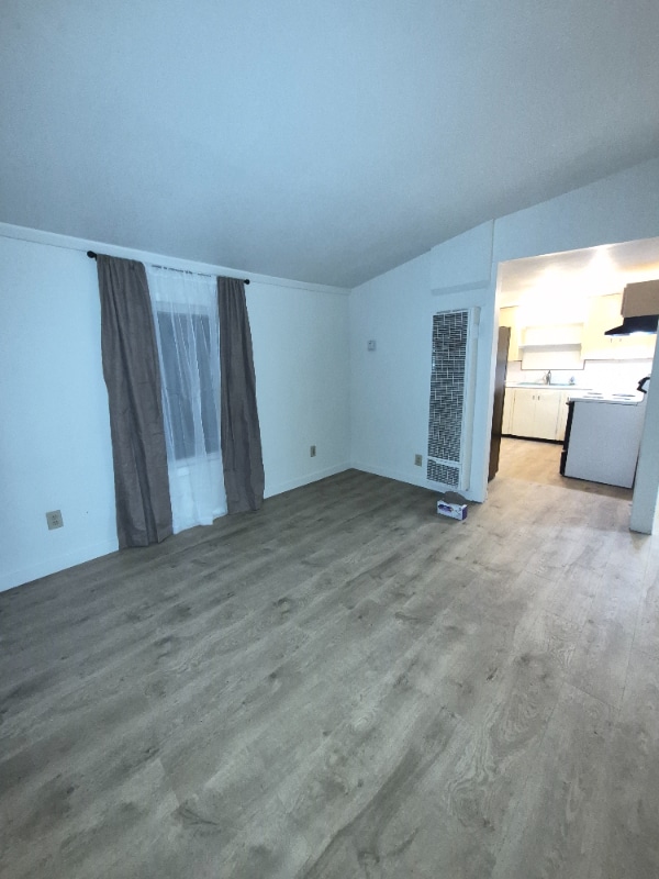 Building Photo - 1250 NW Ellan St