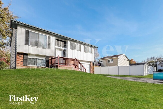 Foto del edificio - 136 Pacific Dr