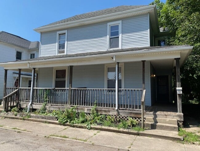 Building Photo - 612/614 Cedar St