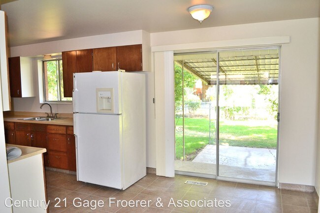 Building Photo - 4 br, 2 bath House - 2170 W. 4900 S.