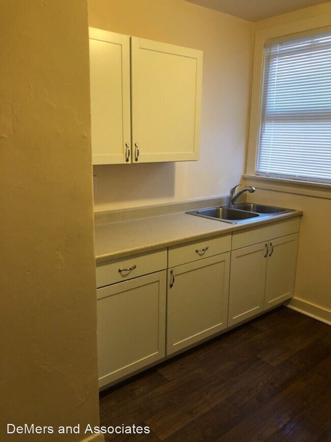 Foto del edificio - 4219 W 28th St